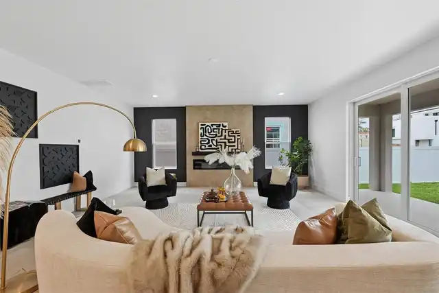 Listing Photo 17