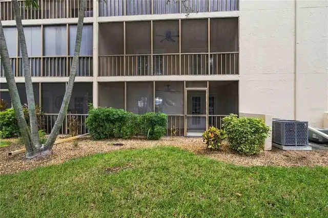 Listing Photo 28