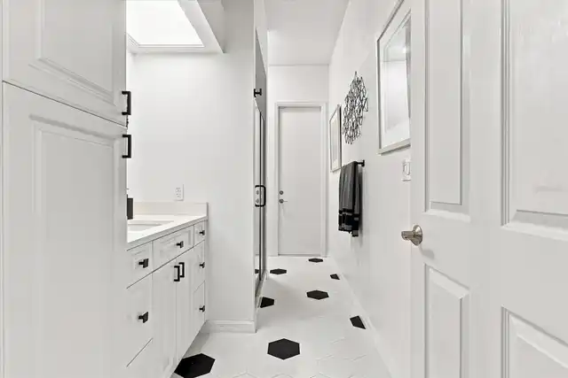Listing Photo 29
