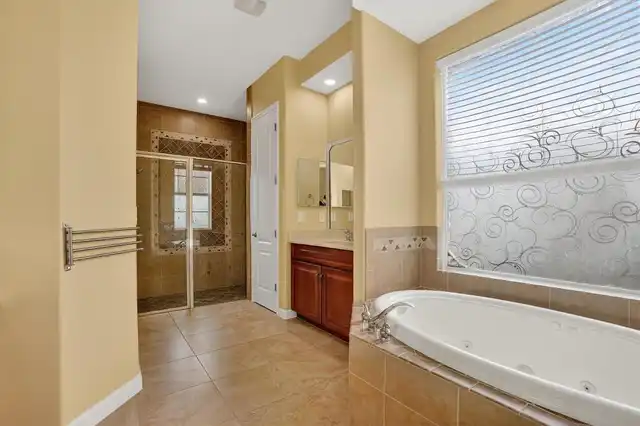Listing Photo 22