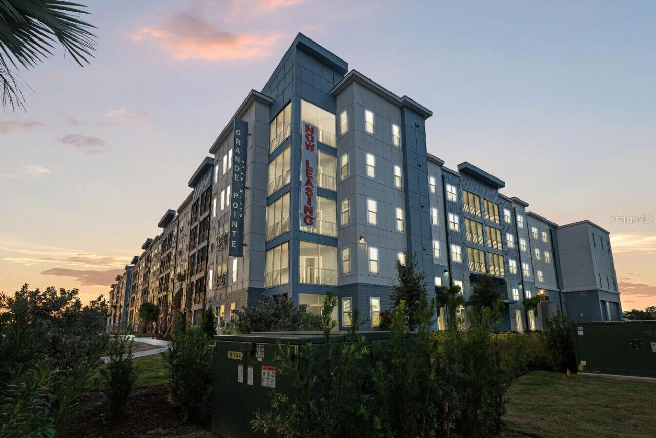 1BR, Residential Lease, 1BA, $2,199
Read More