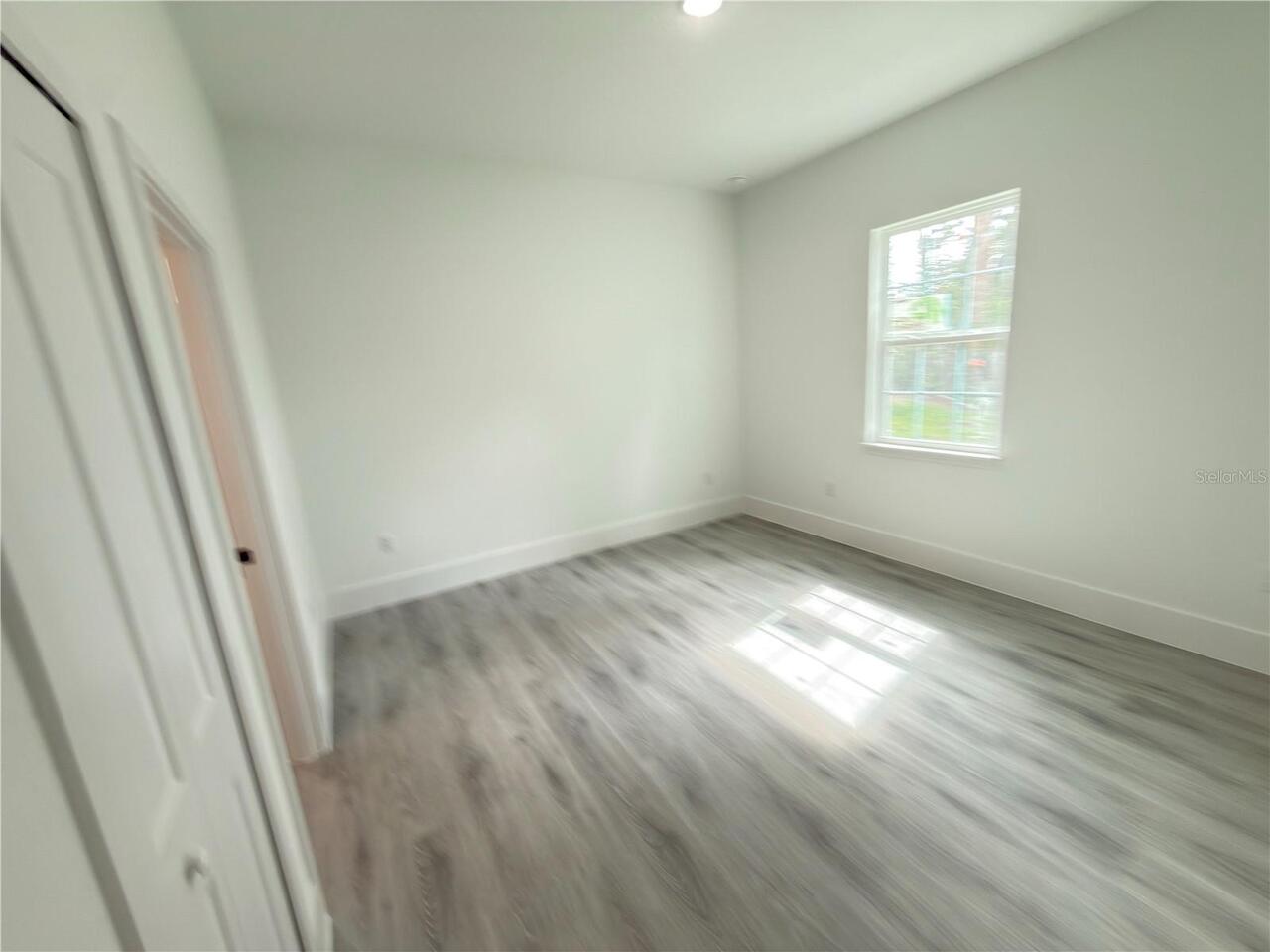 Listing Photo 33