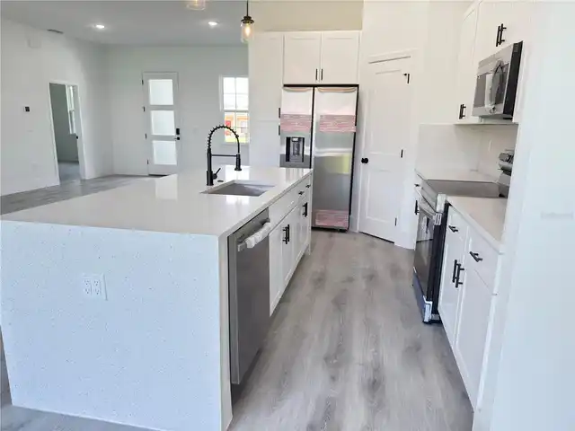 Listing Photo 13