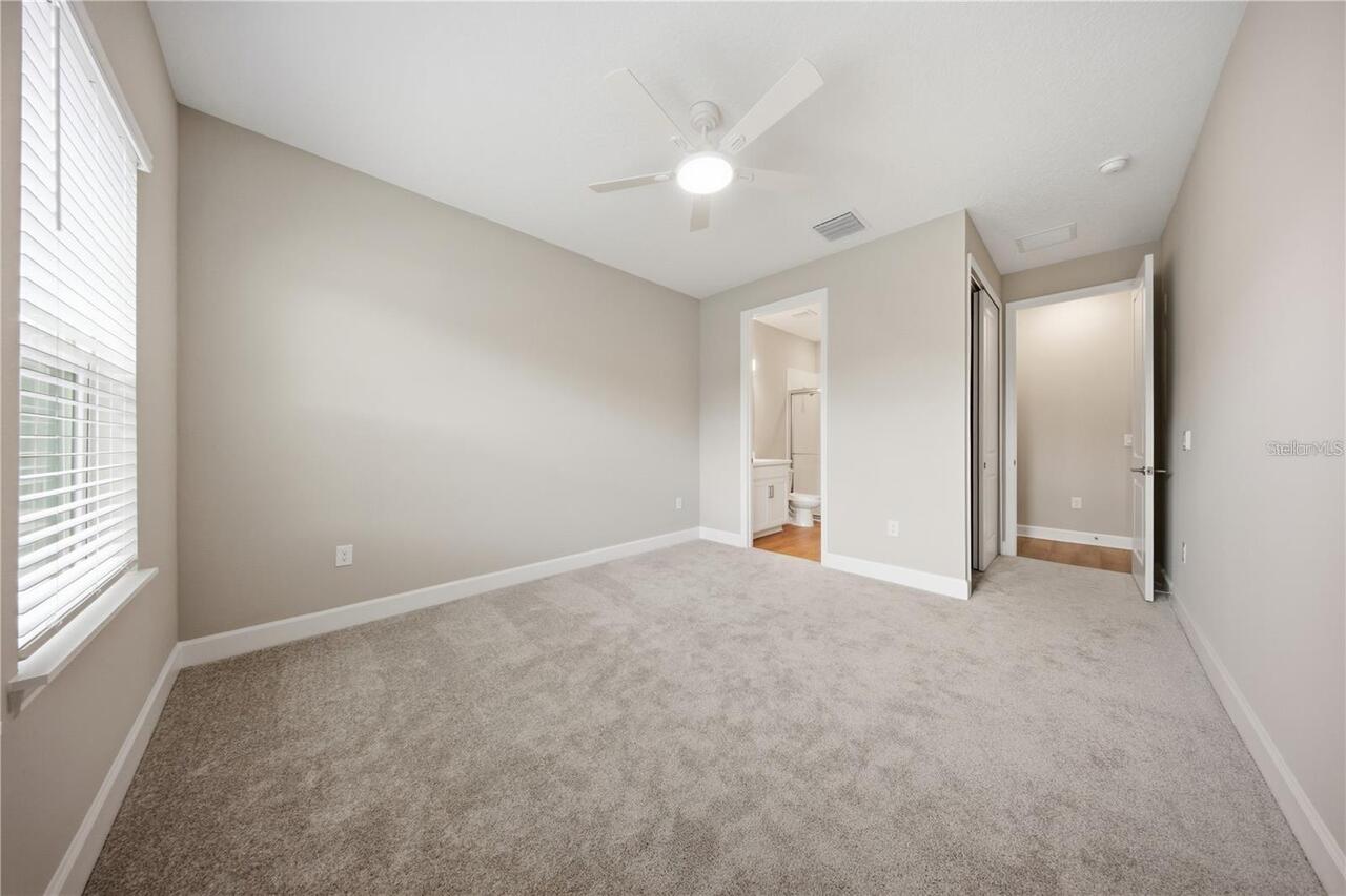 Listing Photo 22