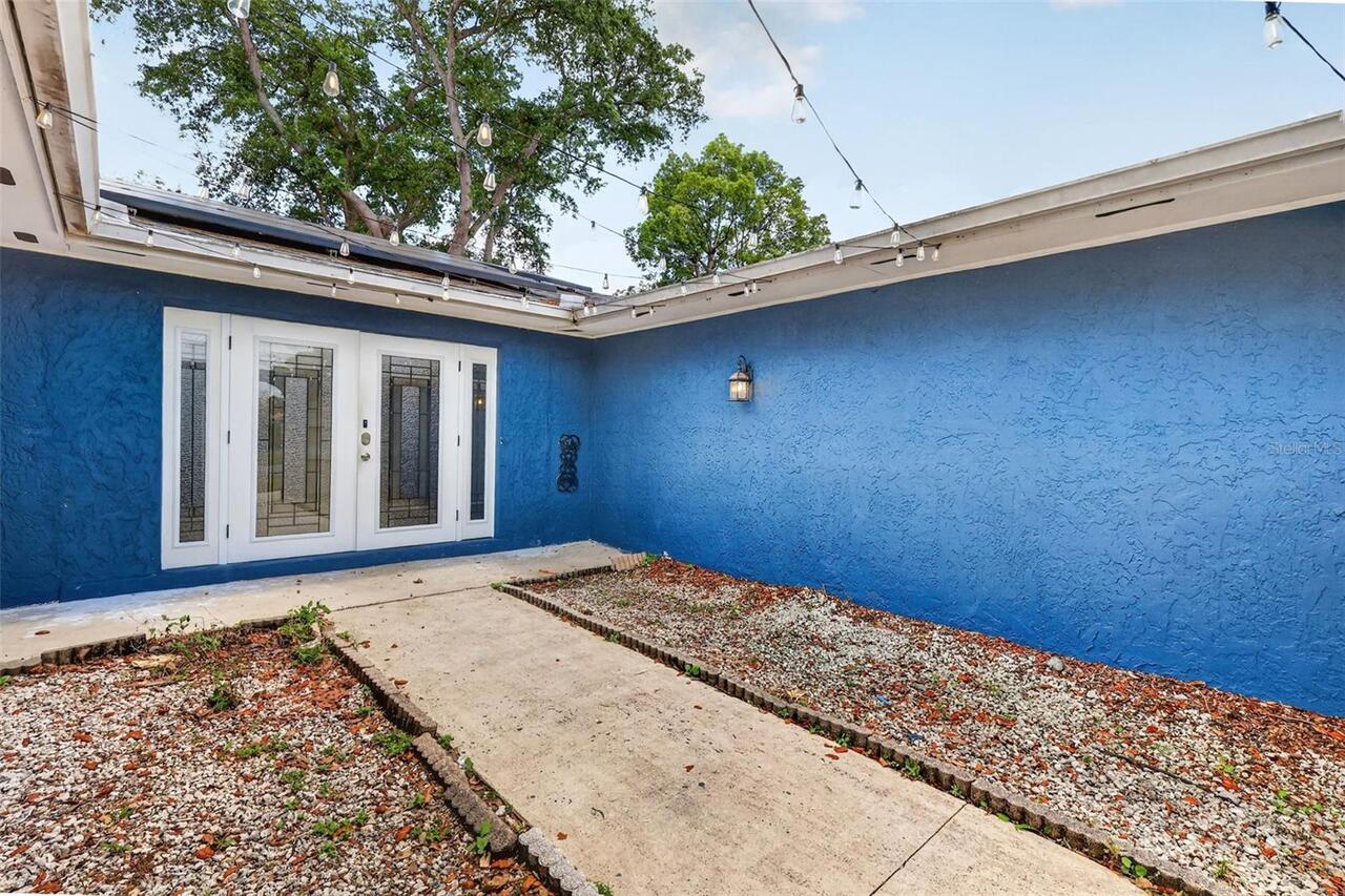 Listing Photo 11
