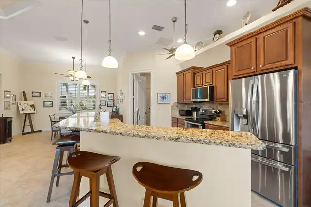 Listing Photo 7