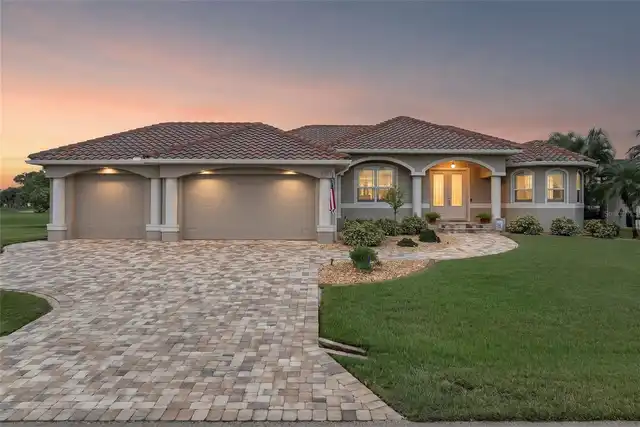 Listing Photo 15