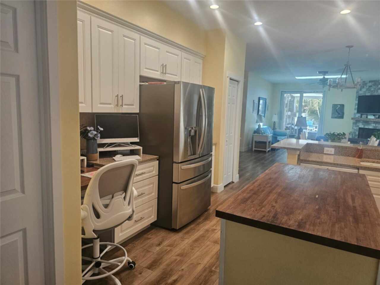 Listing Photo 10