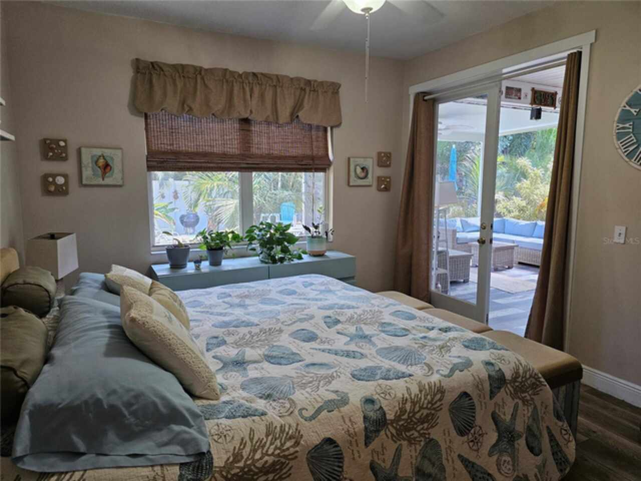 Listing Photo 12