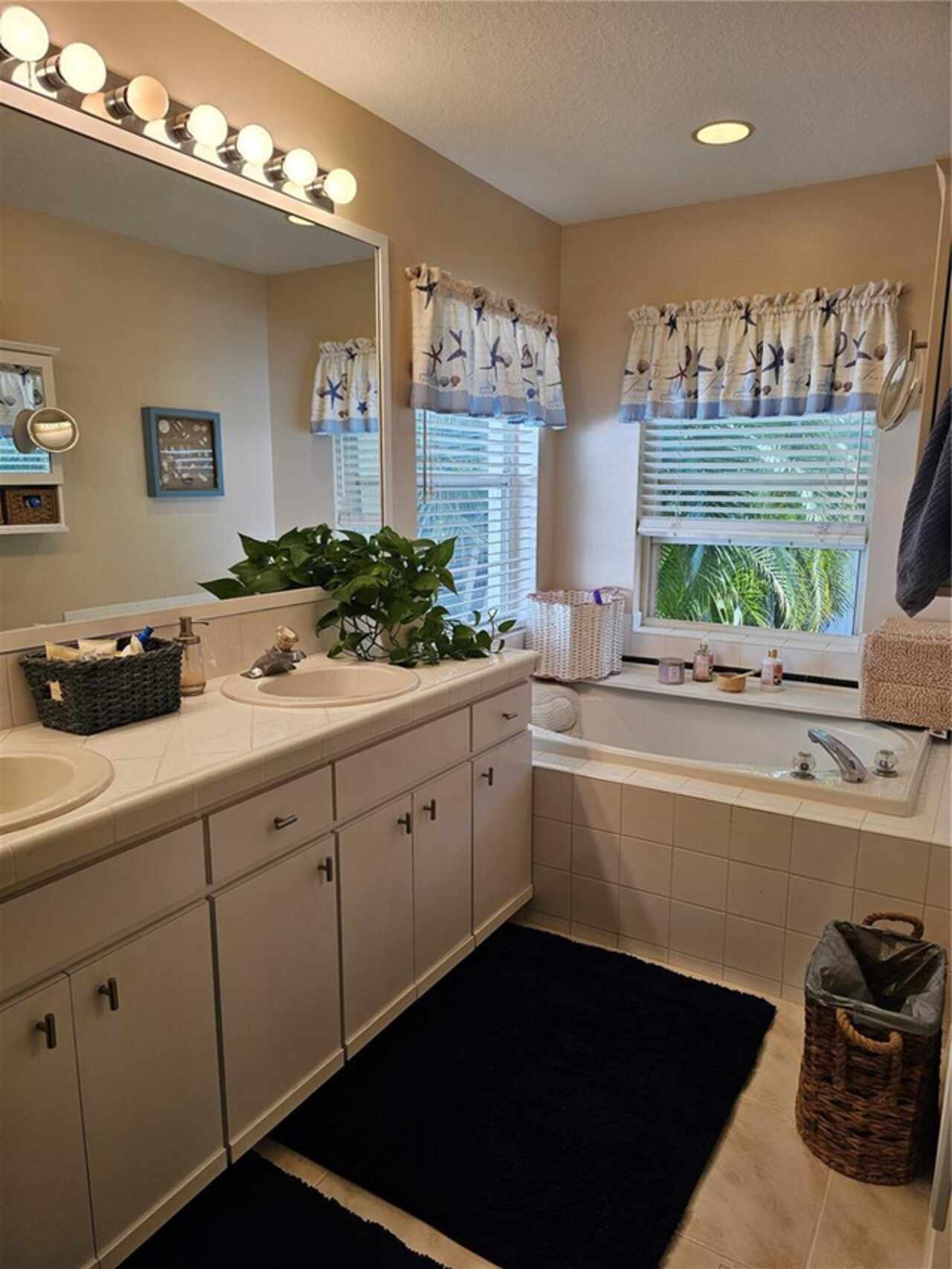 Listing Photo 20