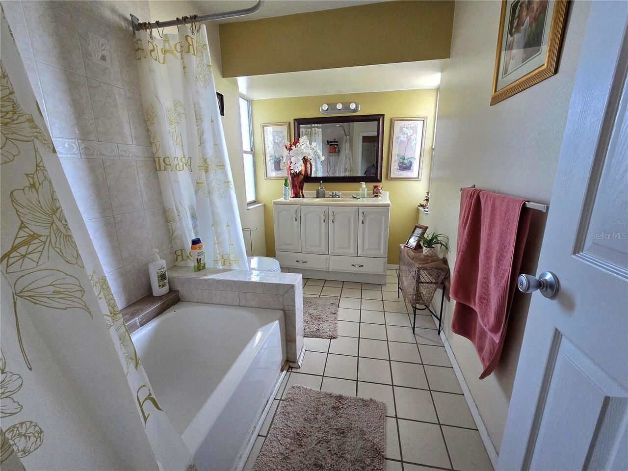 Listing Photo 15