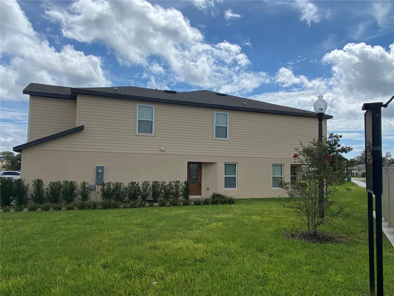 Listing Photo 10