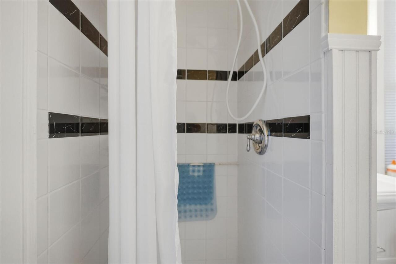 Listing Photo 33