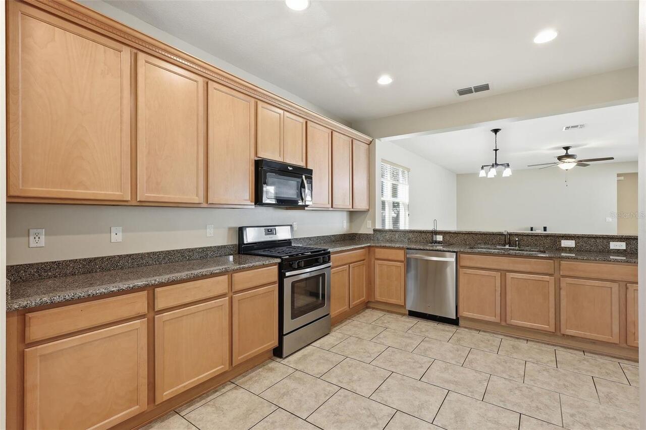 Listing Photo 7