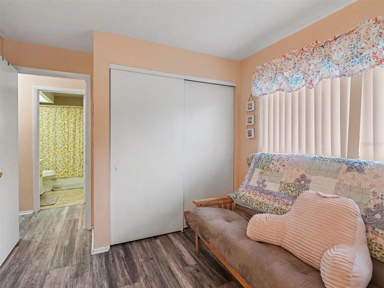 Listing Photo 21