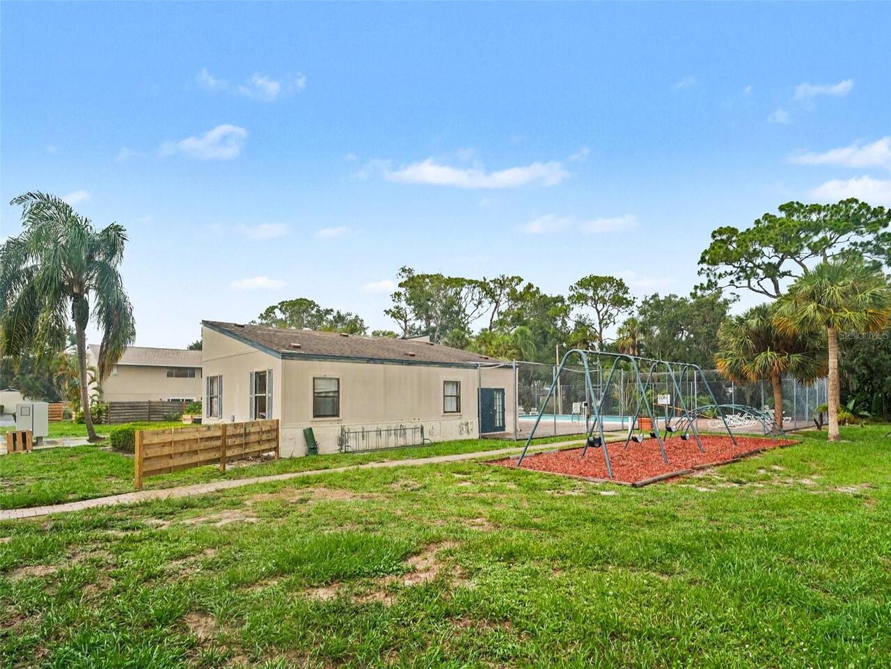 Listing Photo 32