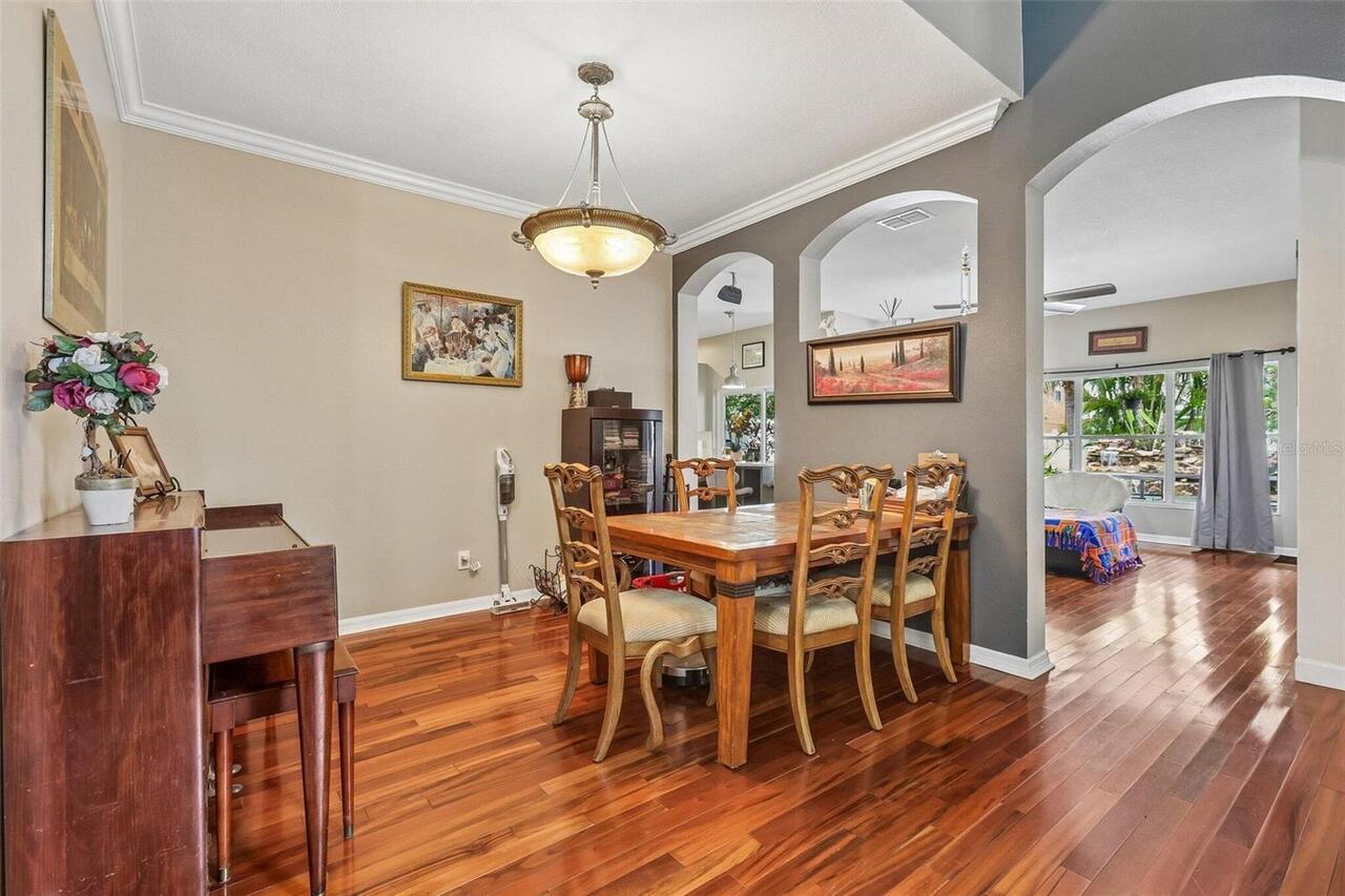 Listing Photo 16