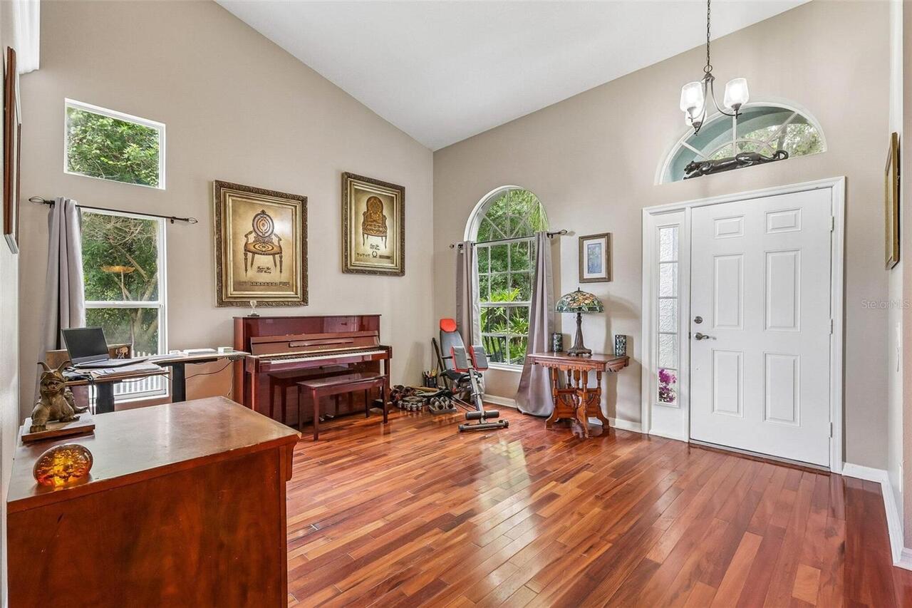 Listing Photo 17