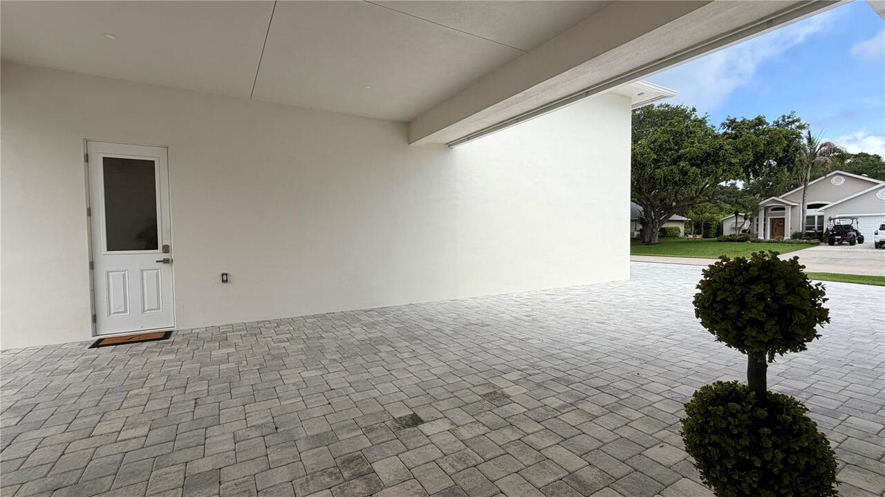 Listing Photo 32