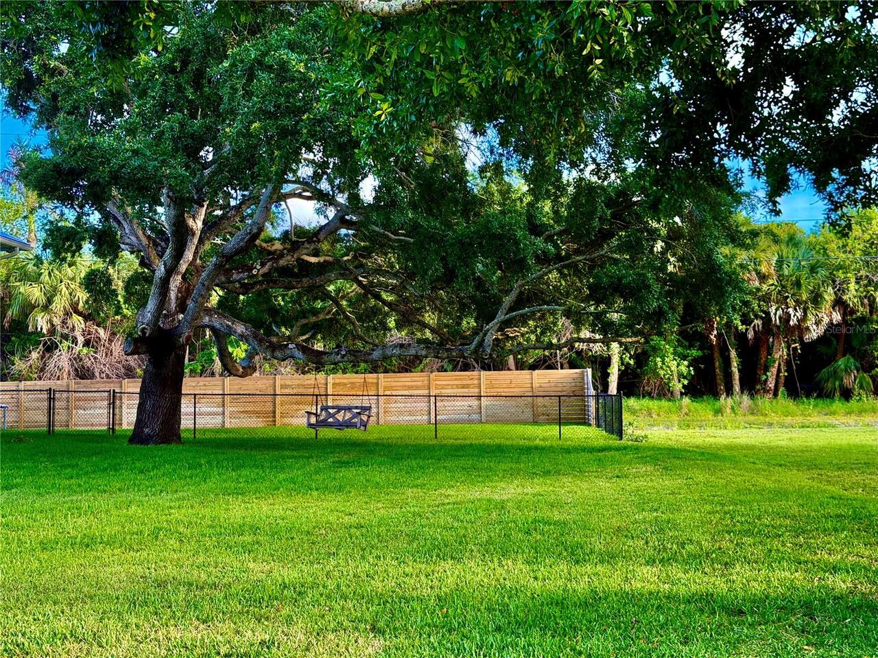 Listing Photo 42