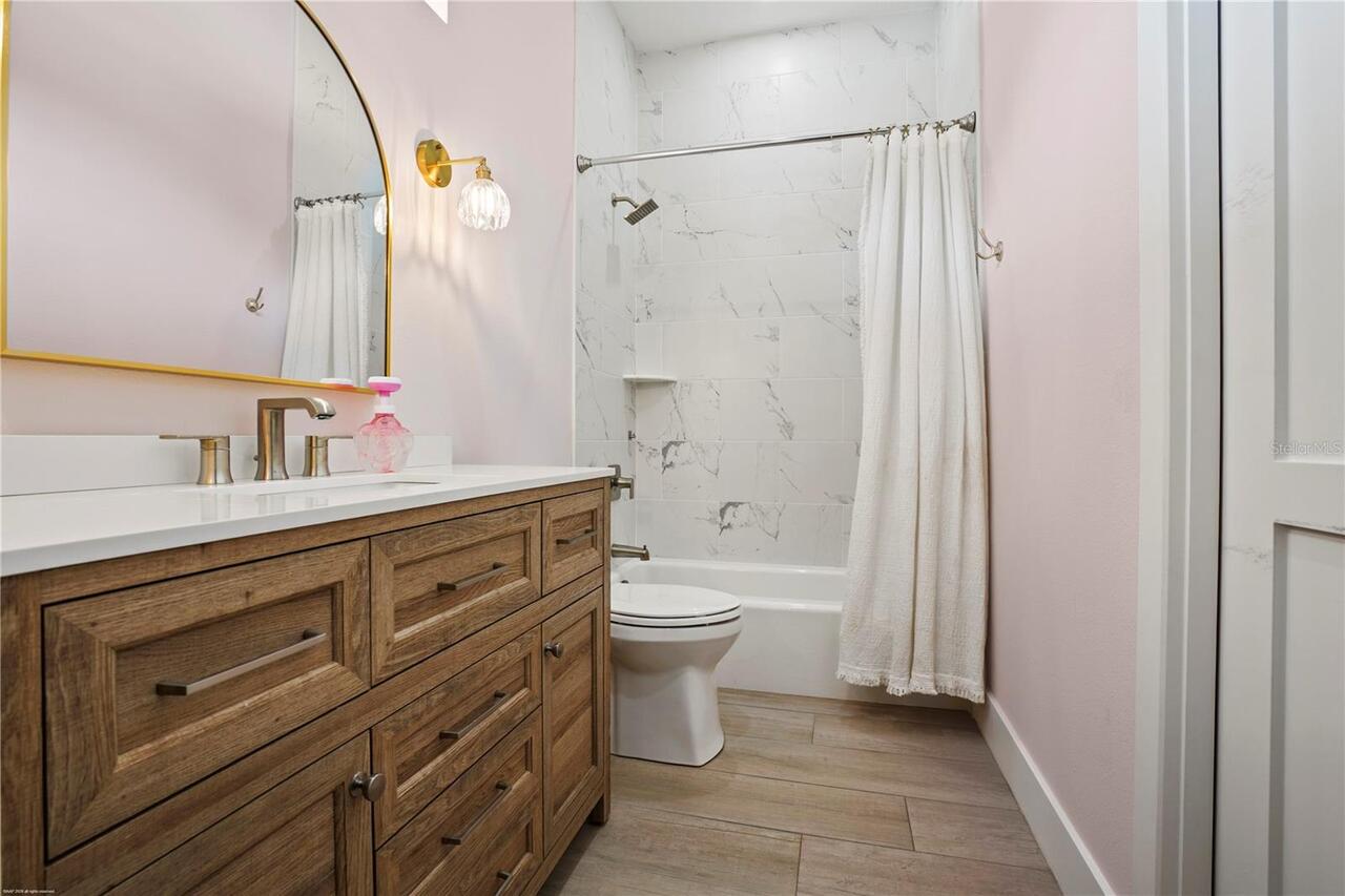 Listing Photo 20