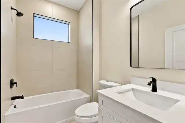 Listing Photo 23