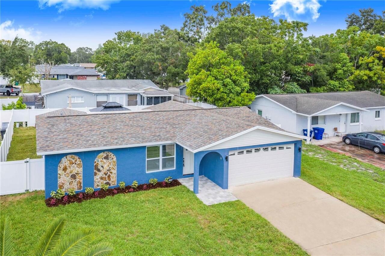 Listing Photo 9