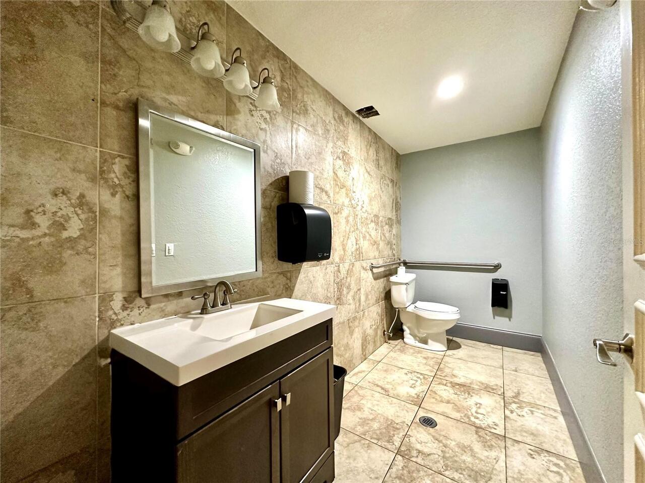 Listing Photo 41