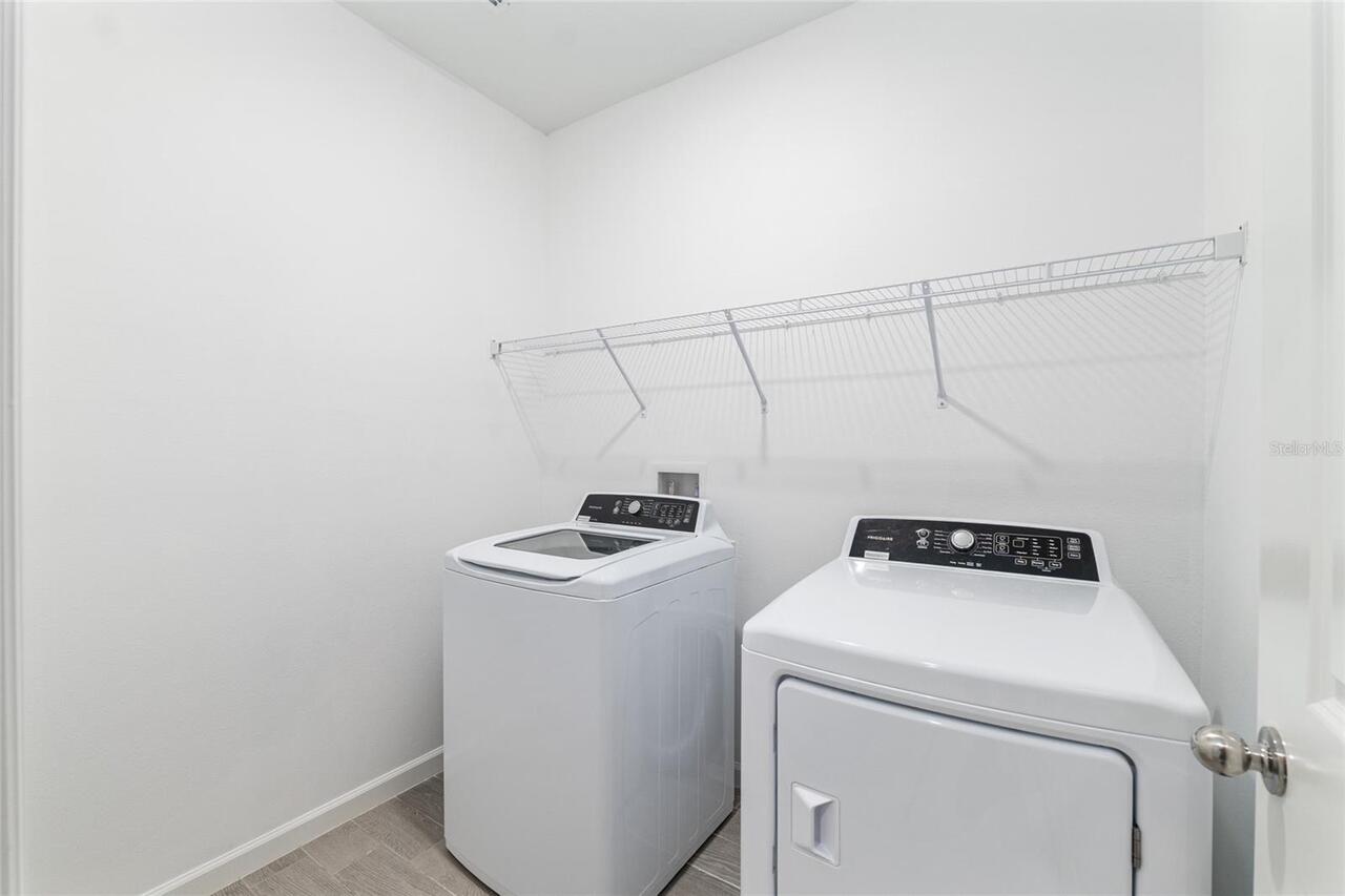 Listing Photo 9