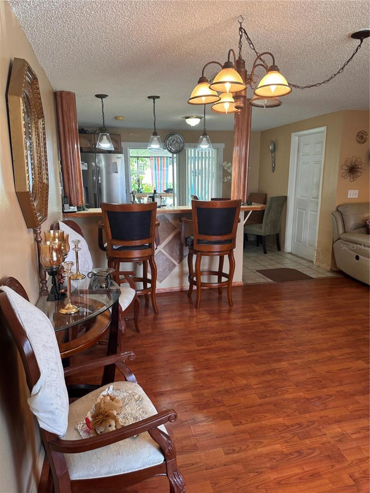 Listing Photo 10