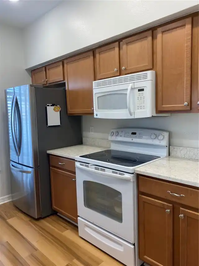 Listing Photo 14