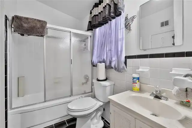 Listing Photo 16