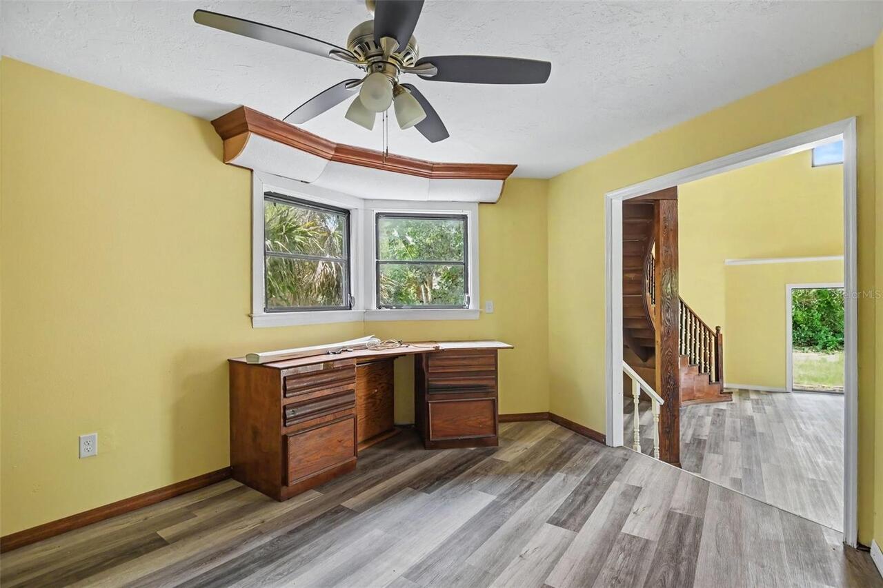 Listing Photo 8
