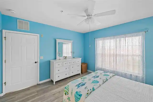 Listing Photo 22