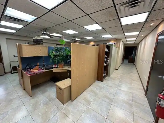 Listing Photo 12