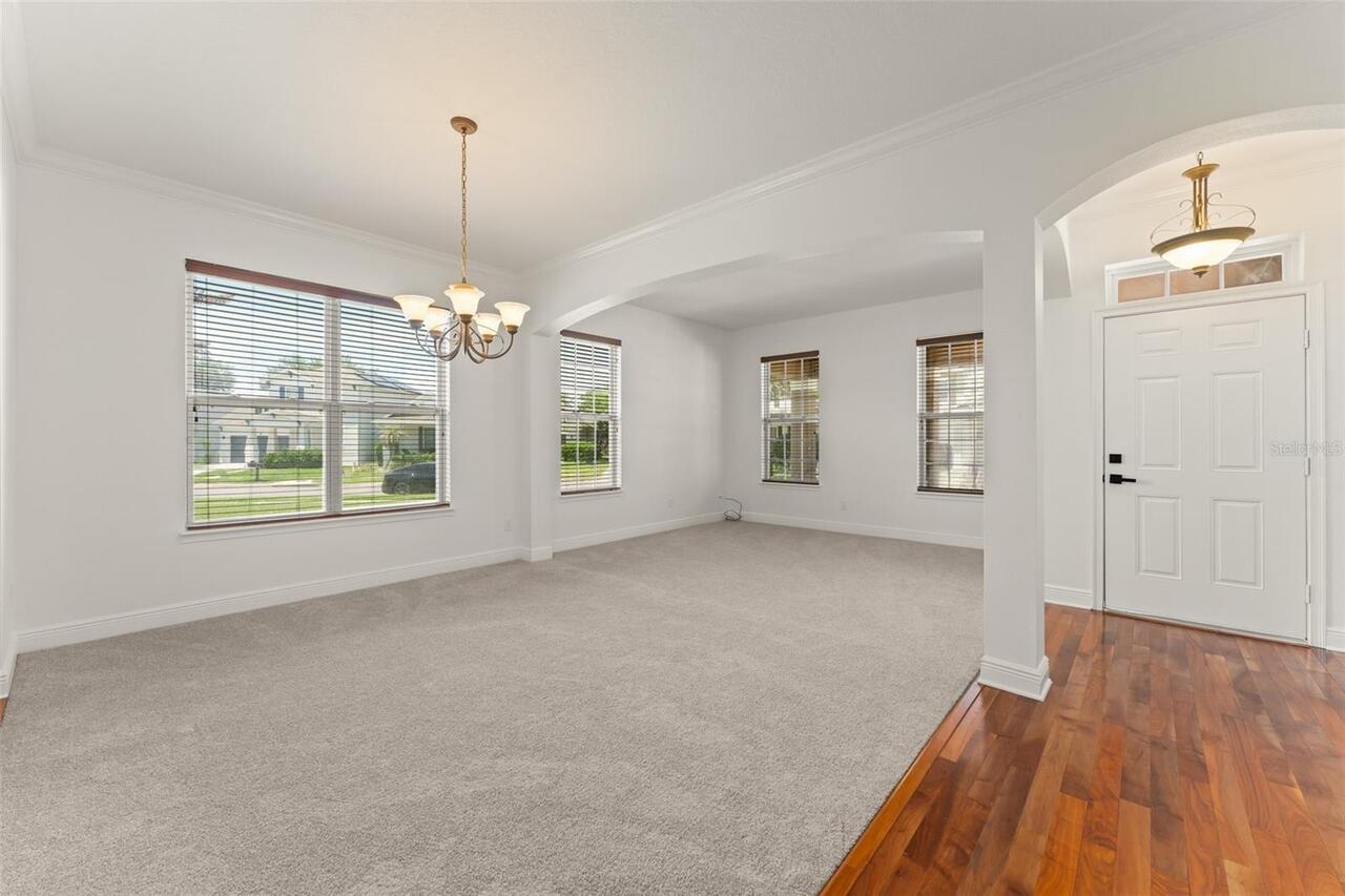 Listing Photo 7