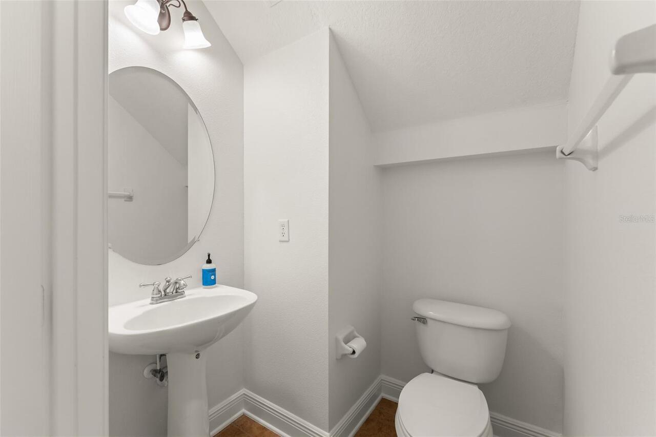 Listing Photo 14