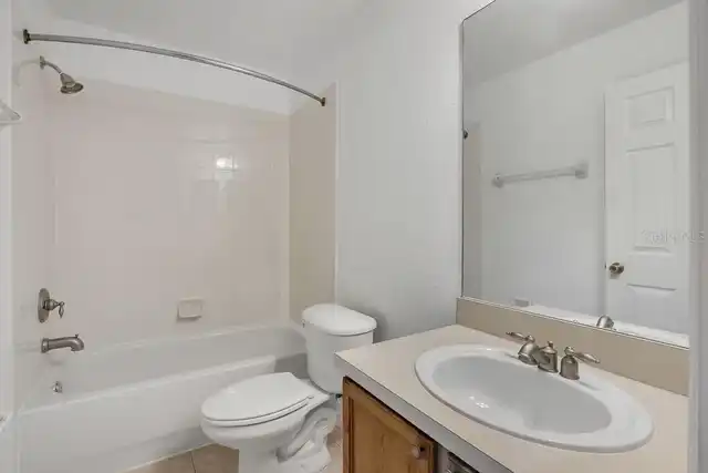 Listing Photo 14