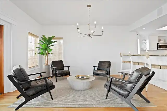 Listing Photo 23