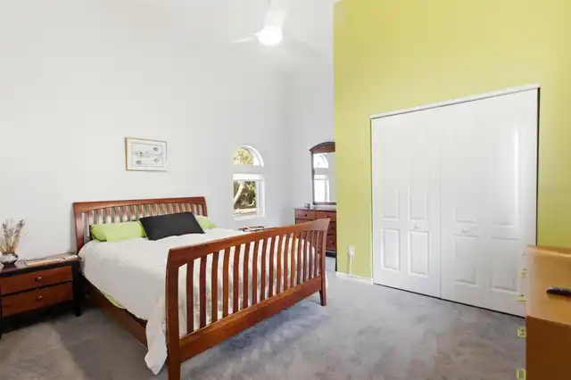 Listing Photo 20