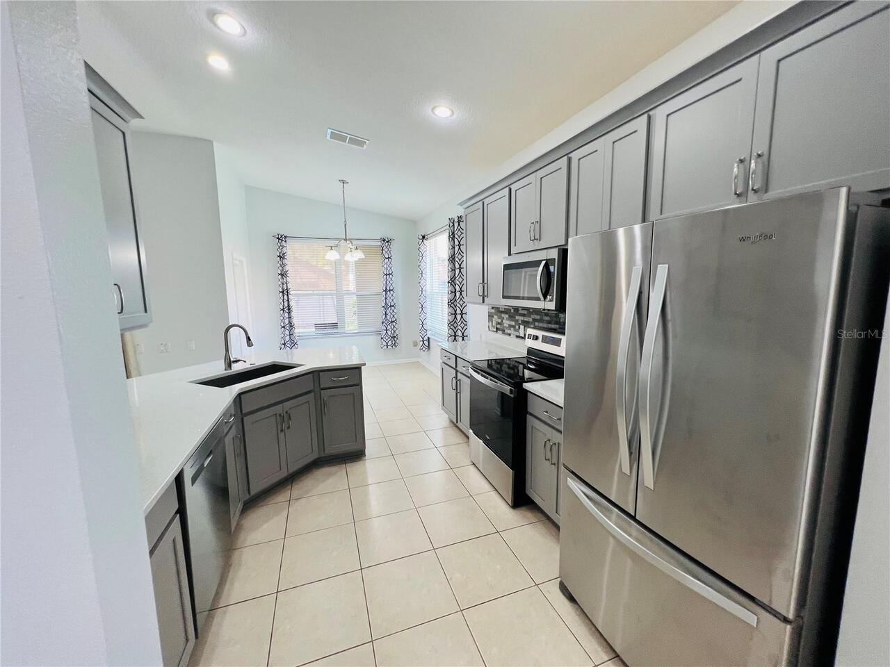 Listing Photo 7