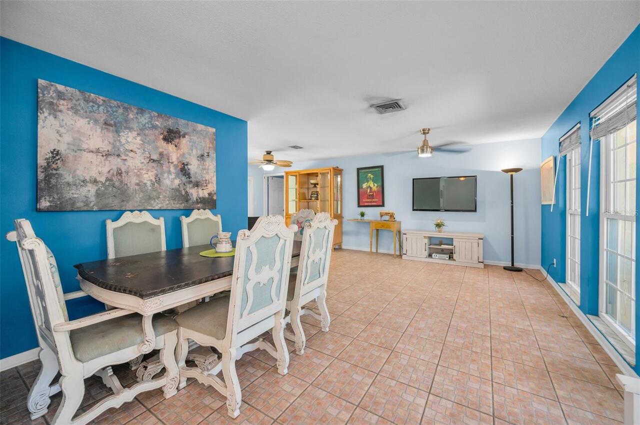 Listing Photo 9