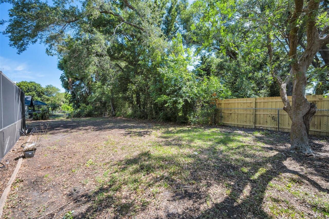 Listing Photo 43