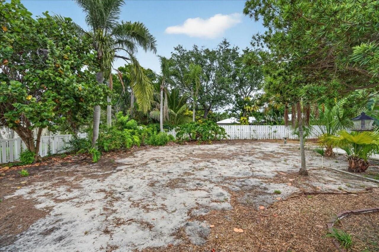 Listing Photo 74
