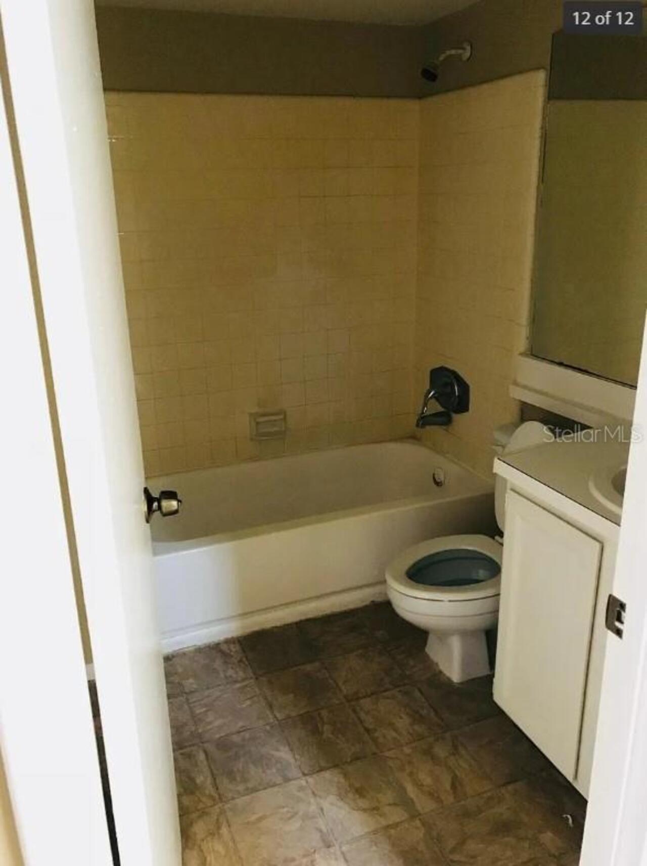 Listing Photo 12
