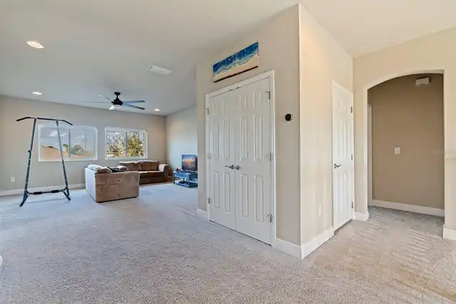 Listing Photo 23