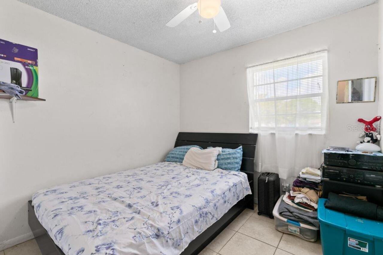 Listing Photo 12