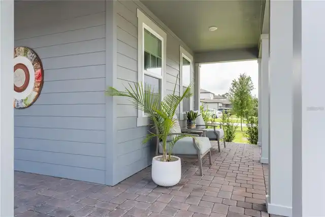 Listing Photo 11