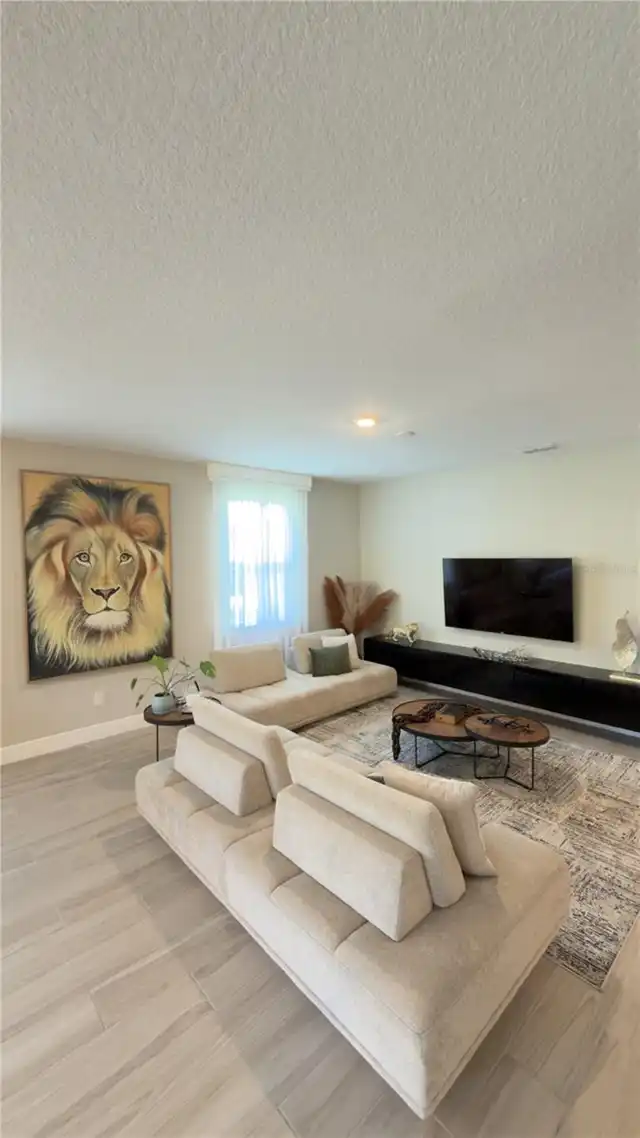 Listing Photo 32