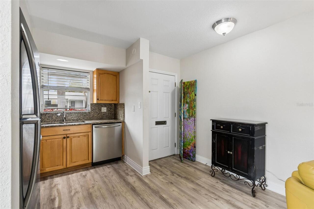 Listing Photo 18